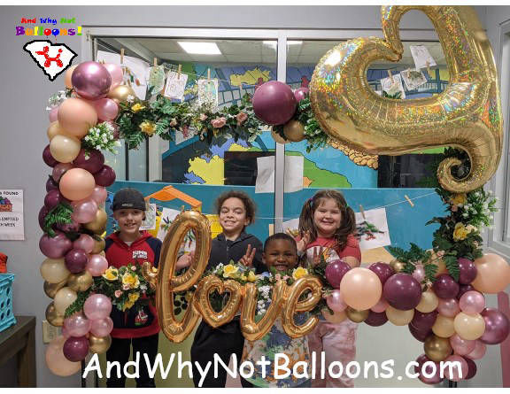 greenville sc spartanburg sc anderson sc upstate sc south carolina balloon decor and why not balloons Valentine Deluxe Bouquet Balloon Decor Valentines Day Frame